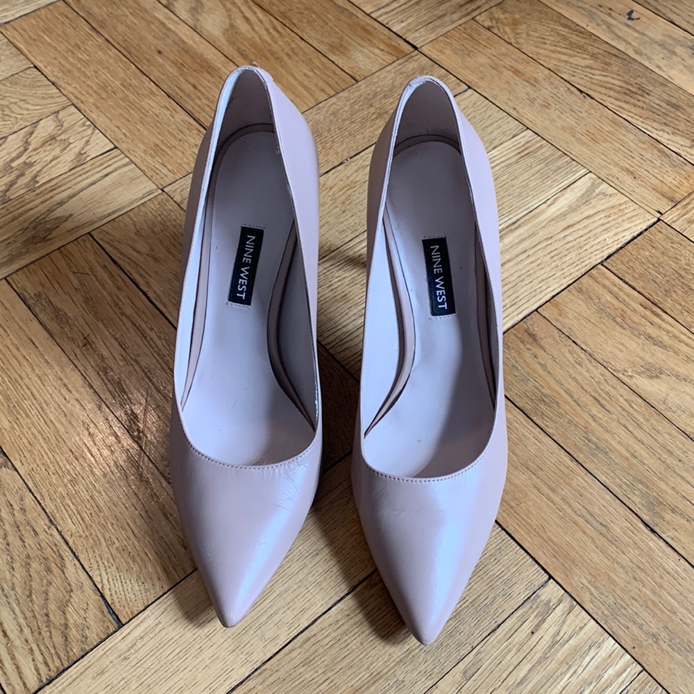 Nine West Tatiana Pointy Toe Pumps Size 8
